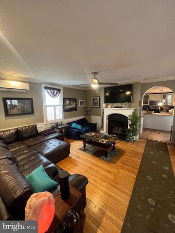 44 WARREN ST, Beverly, NJ 08010