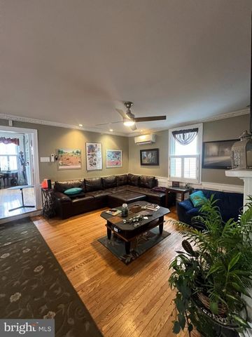 44 WARREN ST, Beverly, NJ 08010