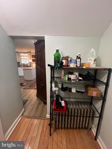 44 WARREN ST, Beverly, NJ 08010