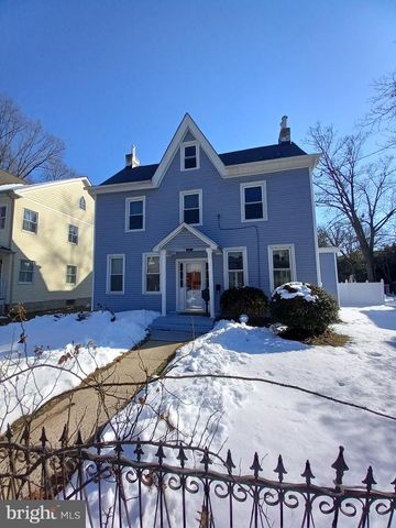 44 WARREN ST, Beverly, NJ 08010