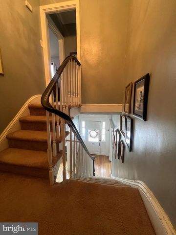 44 WARREN ST, Beverly, NJ 08010