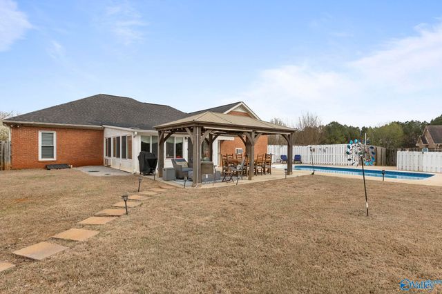 24767 Blossom Lane, Athens, AL 35613