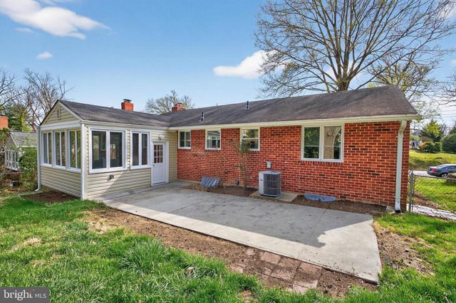 4625 STRATHBLANE PL, Alexandria, VA 22304