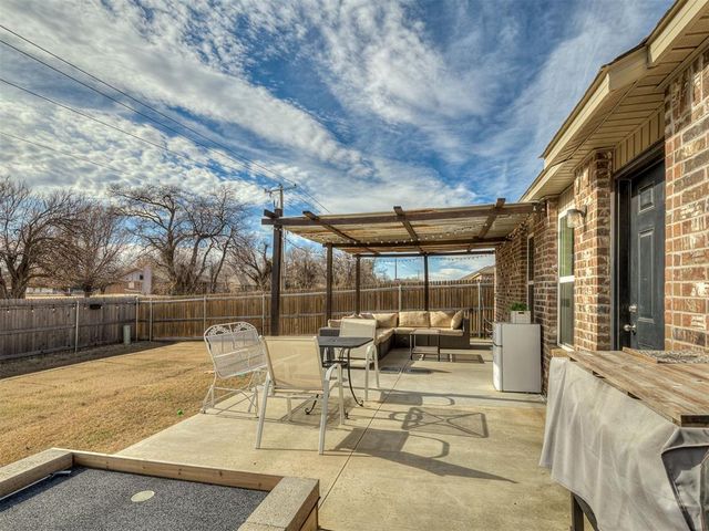 10452 NW 17th Street, Oklahoma City, OK 73127