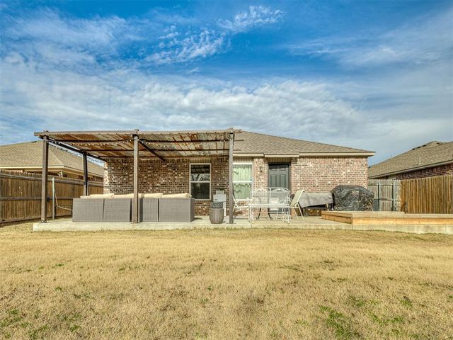10452 NW 17th Street, Oklahoma City, OK 73127