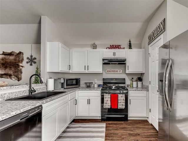 10452 NW 17th Street, Oklahoma City, OK 73127