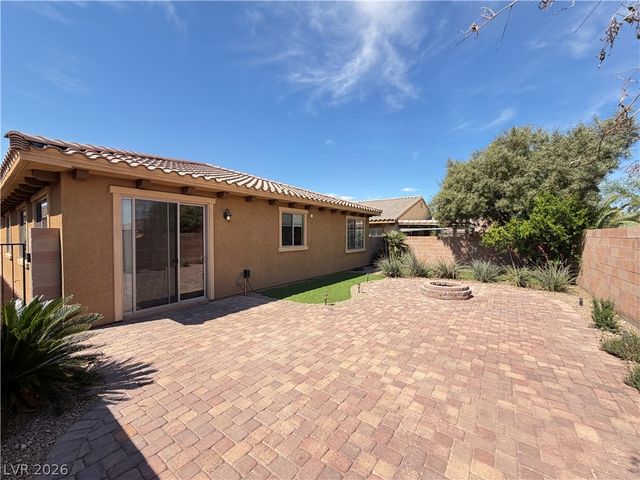 1034 Via Saint Andrea Place, Henderson, NV 89011