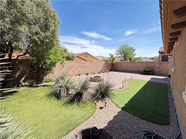 1034 Via Saint Andrea Place, Henderson, NV 89011