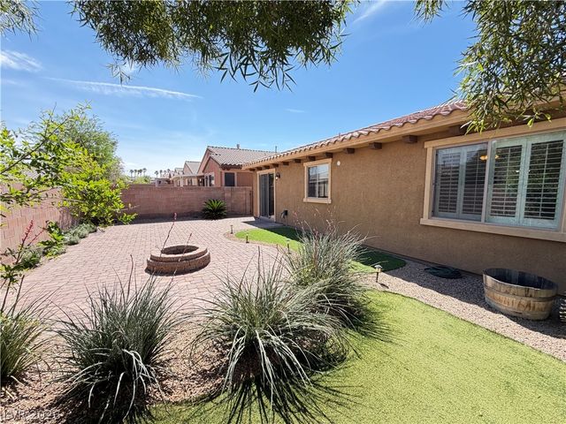 1034 Via Saint Andrea Place, Henderson, NV 89011