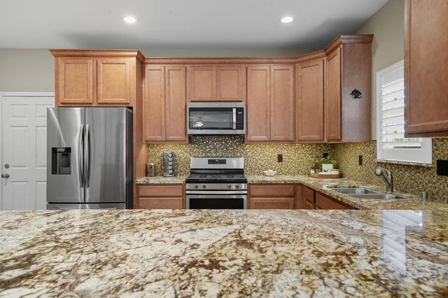 248 Cypress Ct, Jackson, CA 95642