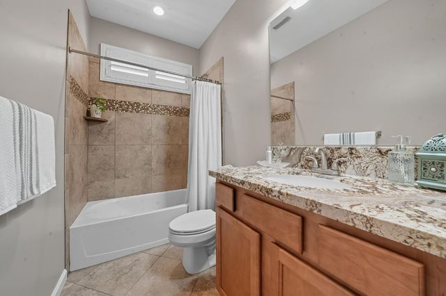 248 Cypress Ct, Jackson, CA 95642