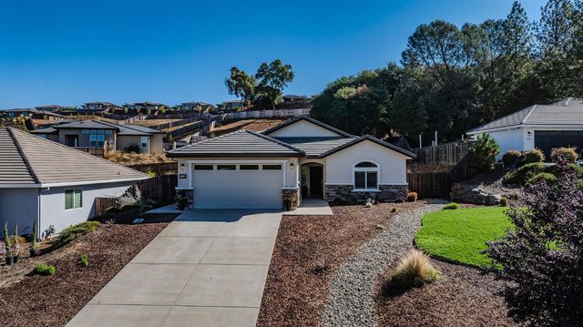 248 Cypress Ct, Jackson, CA 95642