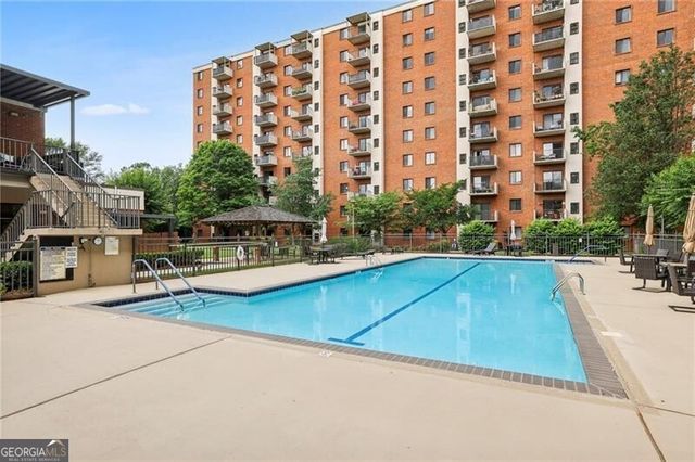 300 Johnson Ferry Road NE B804, Sandy Springs, GA 30328