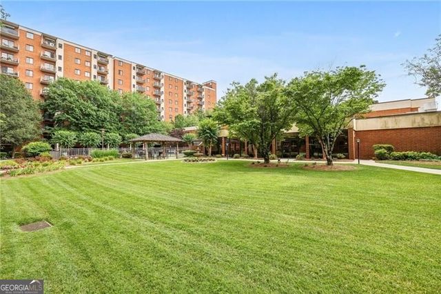 300 Johnson Ferry Road NE B804, Sandy Springs, GA 30328