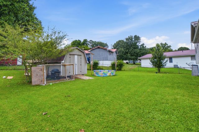1833 Twin Brook Drive, SW, Cleveland, TN 37311