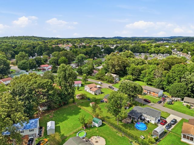 1833 Twin Brook Drive, SW, Cleveland, TN 37311