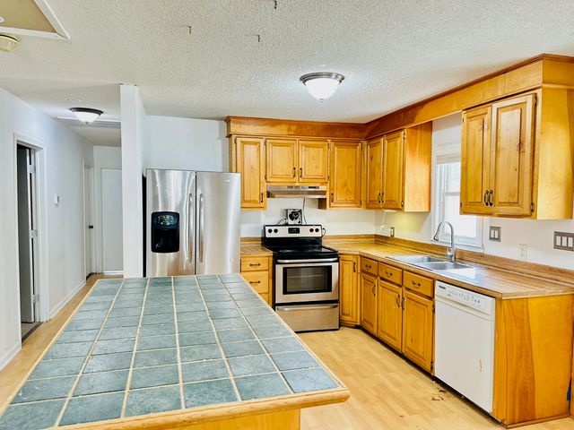 1966 Suzanne Street, Johns Island, SC 29455