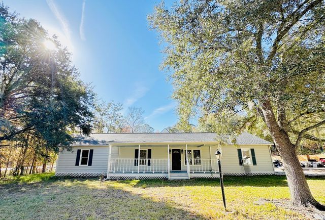 1966 Suzanne Street, Johns Island, SC 29455