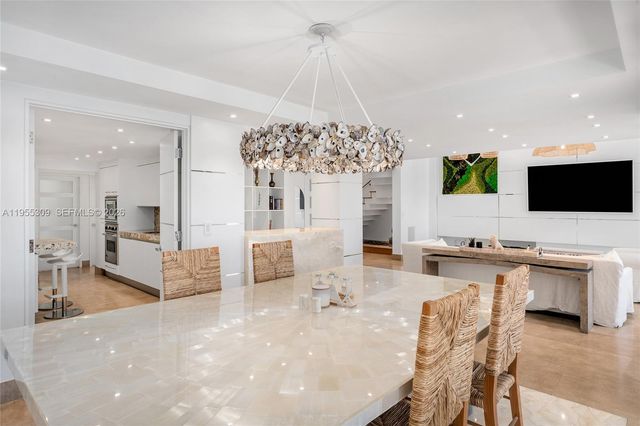 2443 Fisher Island Dr 5403, Miami, FL 33109