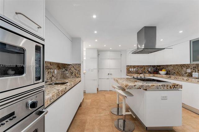 2443 Fisher Island Dr 5403, Miami, FL 33109