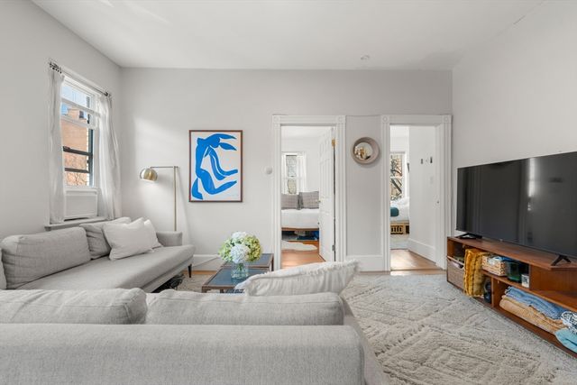 480 Shawmut Ave 3A, Boston, MA 02118