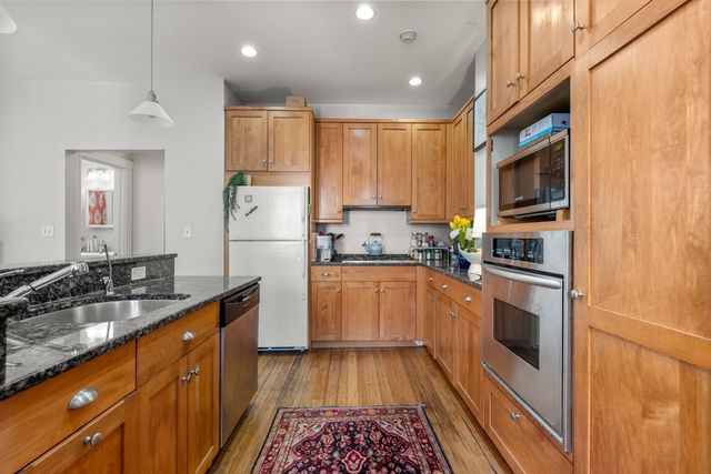 480 Shawmut Ave 3A, Boston, MA 02118