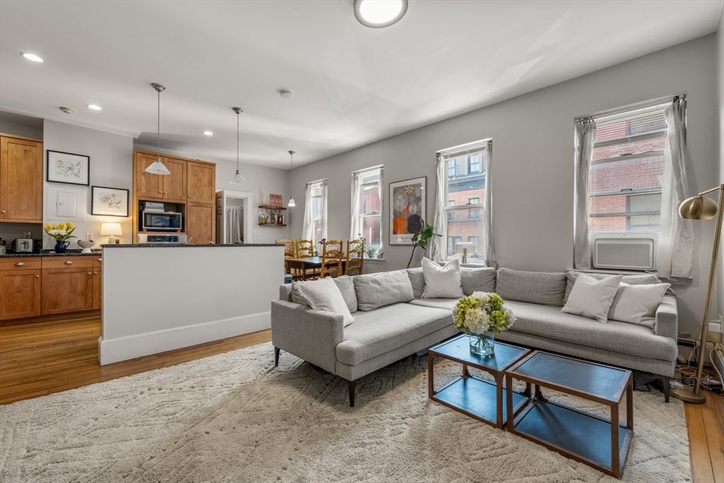 480 Shawmut Ave 3A, Boston, MA 02118