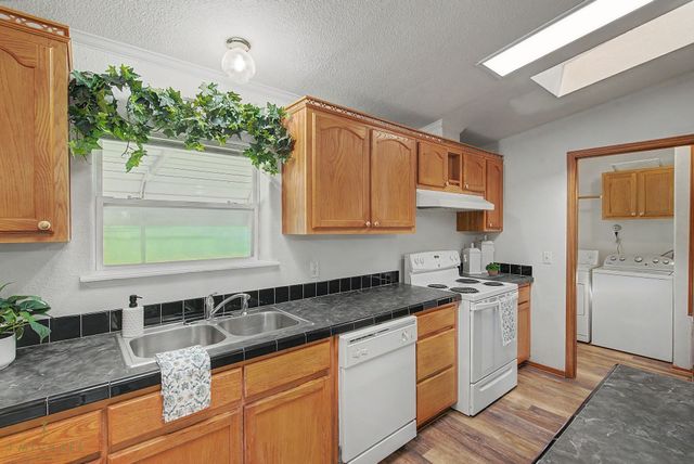 9747 Mathieu Street, Oil City, LA 71061