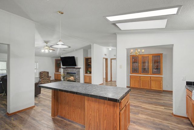 9747 Mathieu Street, Oil City, LA 71061