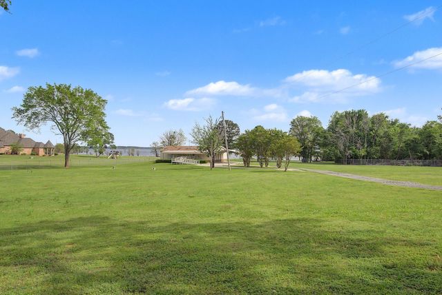 9747 Mathieu Street, Oil City, LA 71061