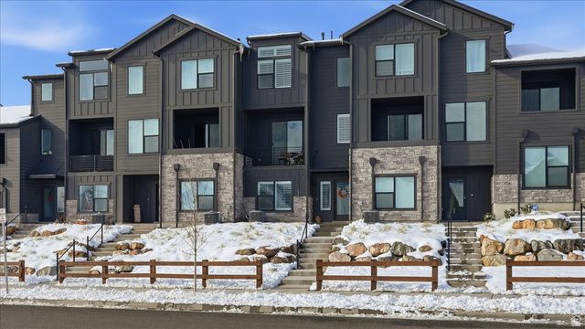 5959 N 5000 W, Mountain Green, UT 84050