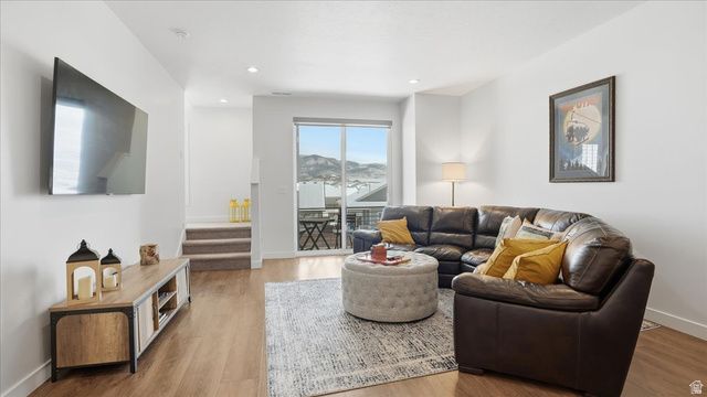 5959 N 5000 W, Mountain Green, UT 84050