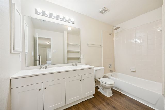 1605 Glendora Court, Denton, TX 76210