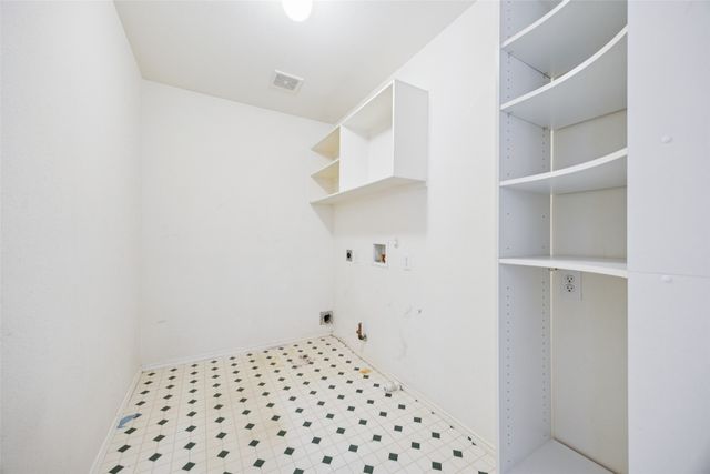 1605 Glendora Court, Denton, TX 76210