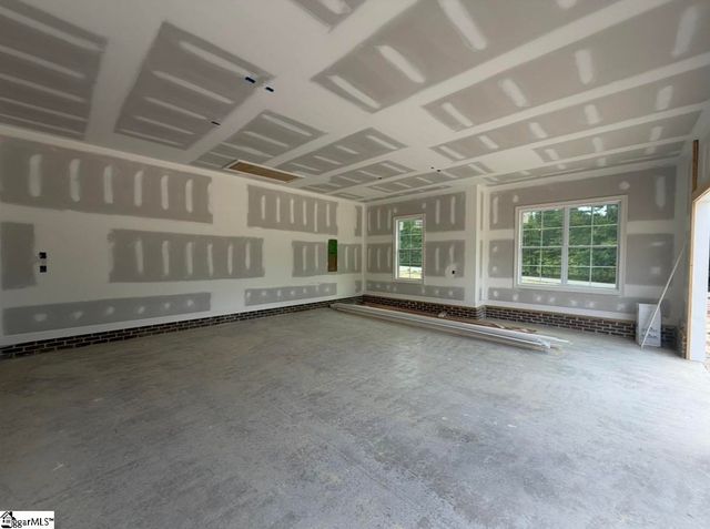 58 Quail Road, Gray Court, SC 29645