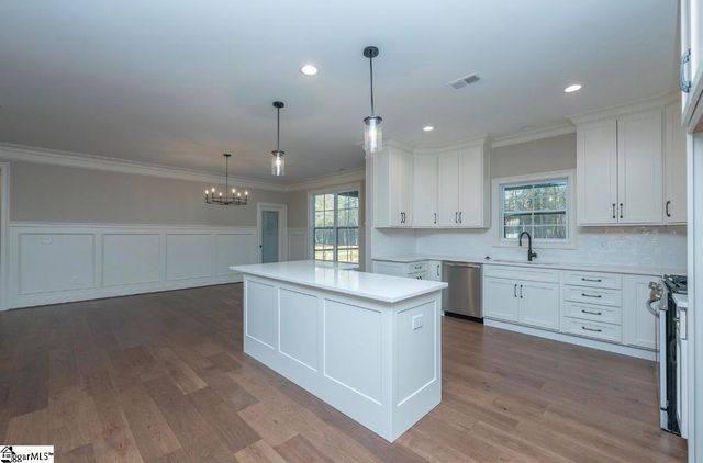 58 Quail Road, Gray Court, SC 29645