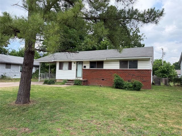 131 N 44TH West Avenue, Tulsa, OK 74127