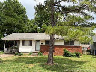 131 N 44TH West Avenue, Tulsa, OK 74127
