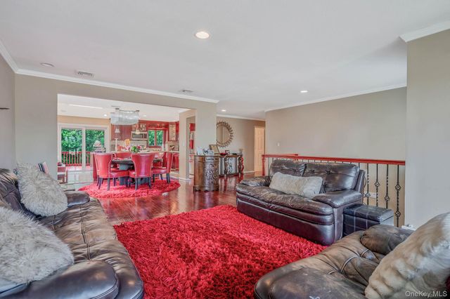 3429 Courtney Place, Baldwin, NY 11510