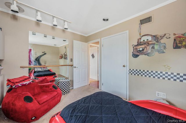 3429 Courtney Place, Baldwin, NY 11510