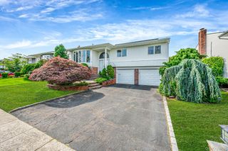 3429 Courtney Place, Baldwin, NY 11510
