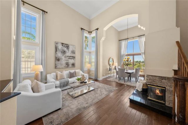 3209 Crystal Ridge Circle, Corona, CA 92882