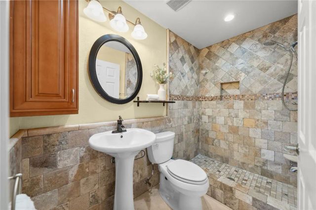 3209 Crystal Ridge Circle, Corona, CA 92882