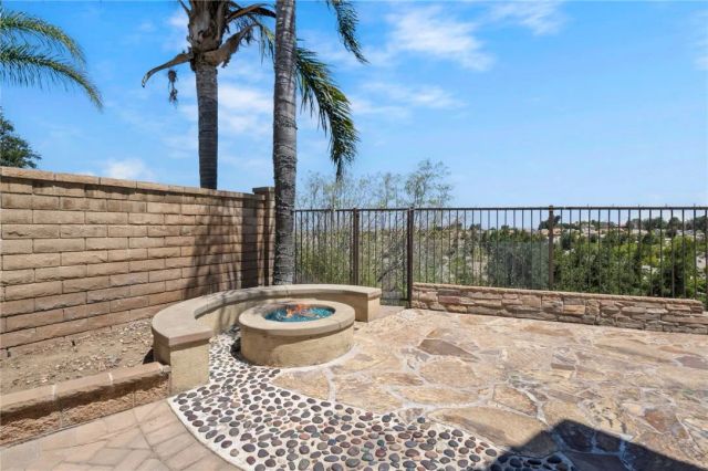 3209 Crystal Ridge Circle, Corona, CA 92882