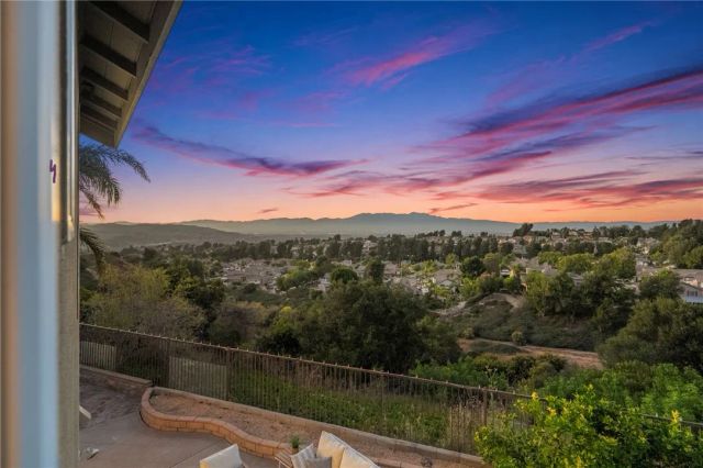 3209 Crystal Ridge Circle, Corona, CA 92882