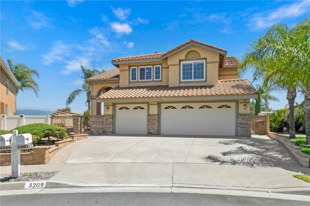 3209 Crystal Ridge Circle, Corona, CA 92882