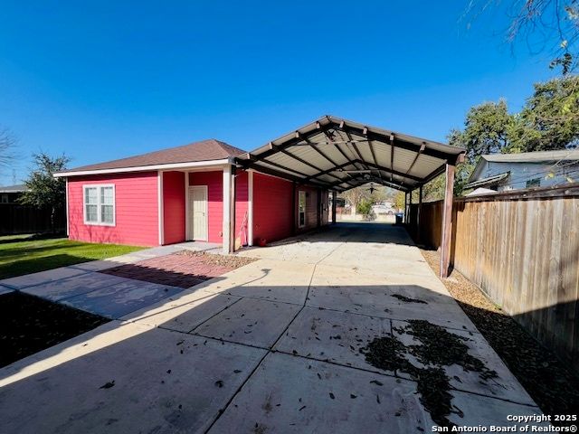 344 Groff, San Antonio, TX 78237