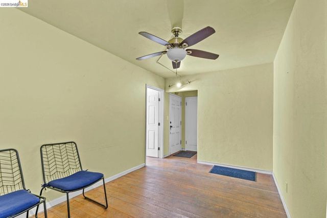 2713 Ridge Rd, Berkeley, CA 94709
