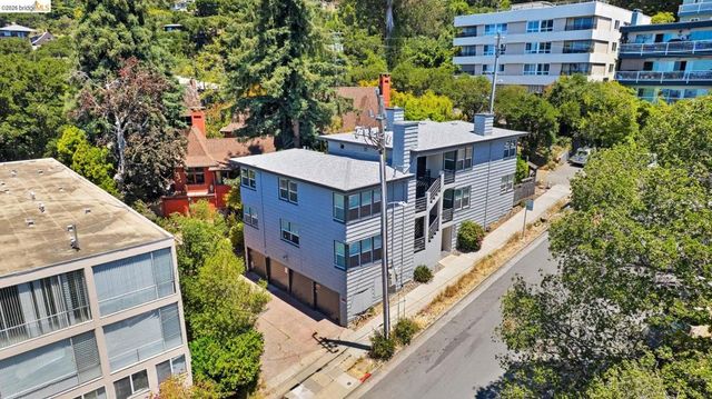 2713 Ridge Rd, Berkeley, CA 94709
