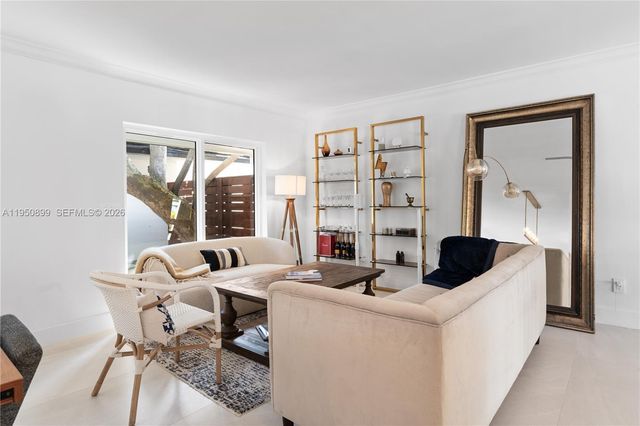 1071 NE 83rd St, Miami, FL 33138